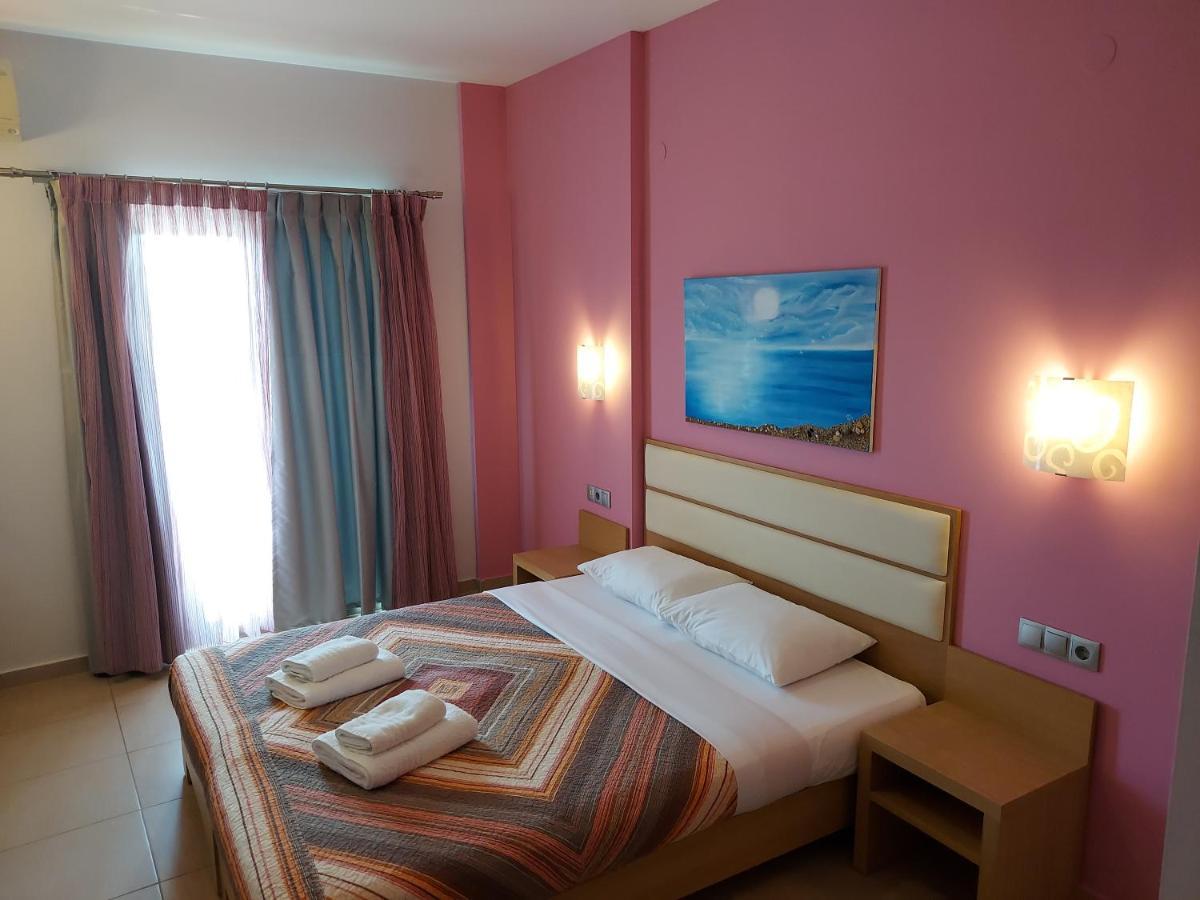 Hotel Epavlis Eleftheriadi Paralía Eksteriør billede