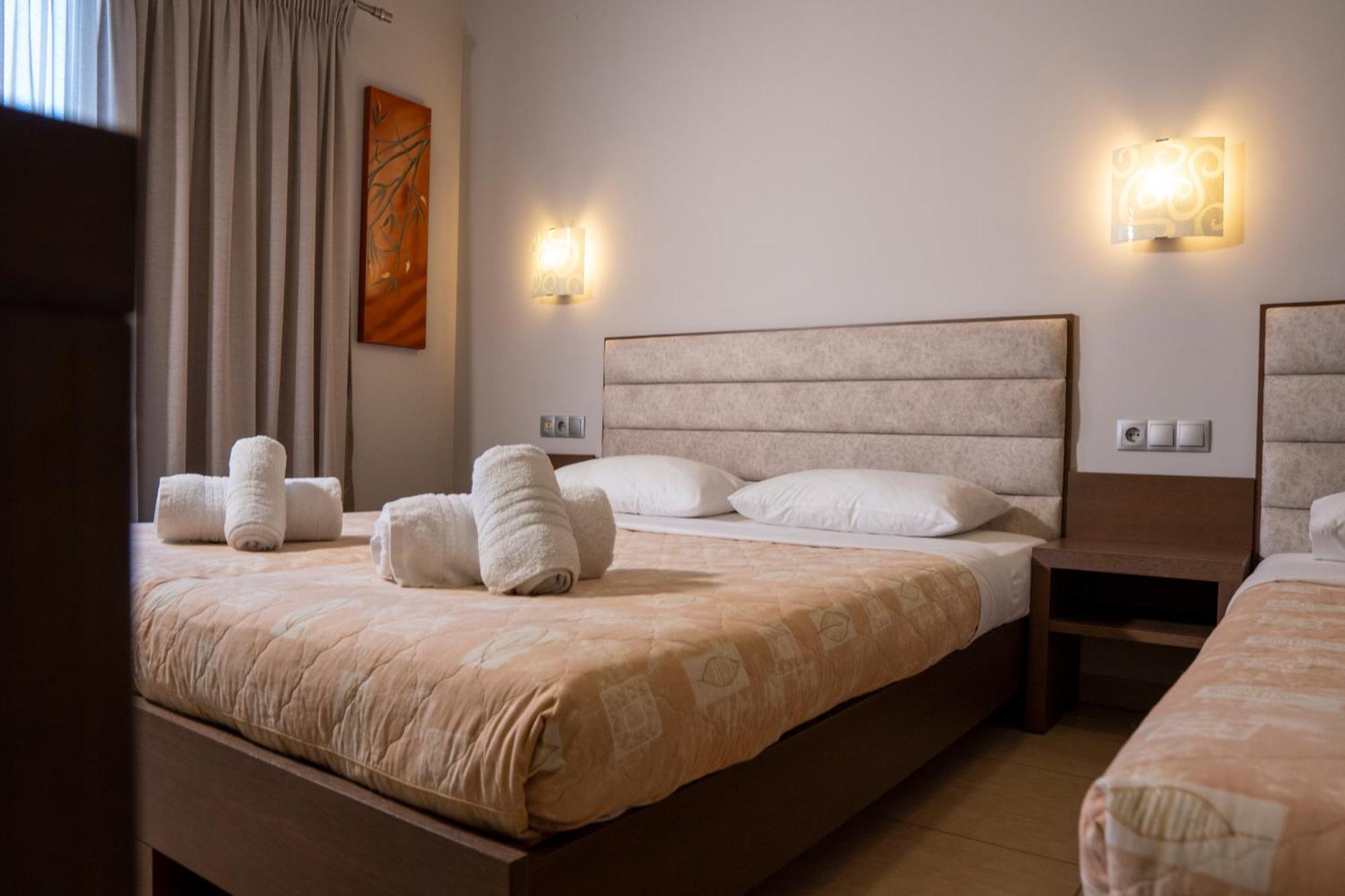 Hotel Epavlis Eleftheriadi Paralía Eksteriør billede