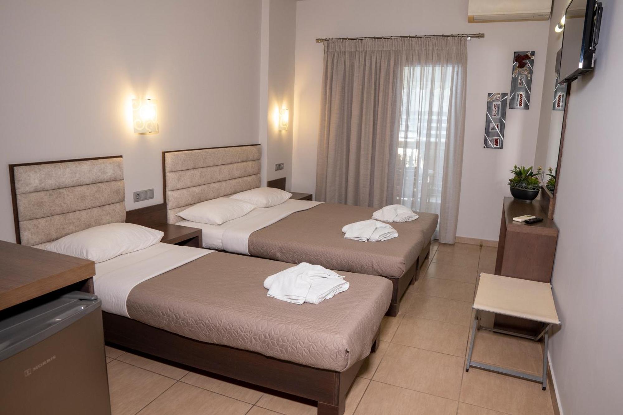 Hotel Epavlis Eleftheriadi Paralía Eksteriør billede