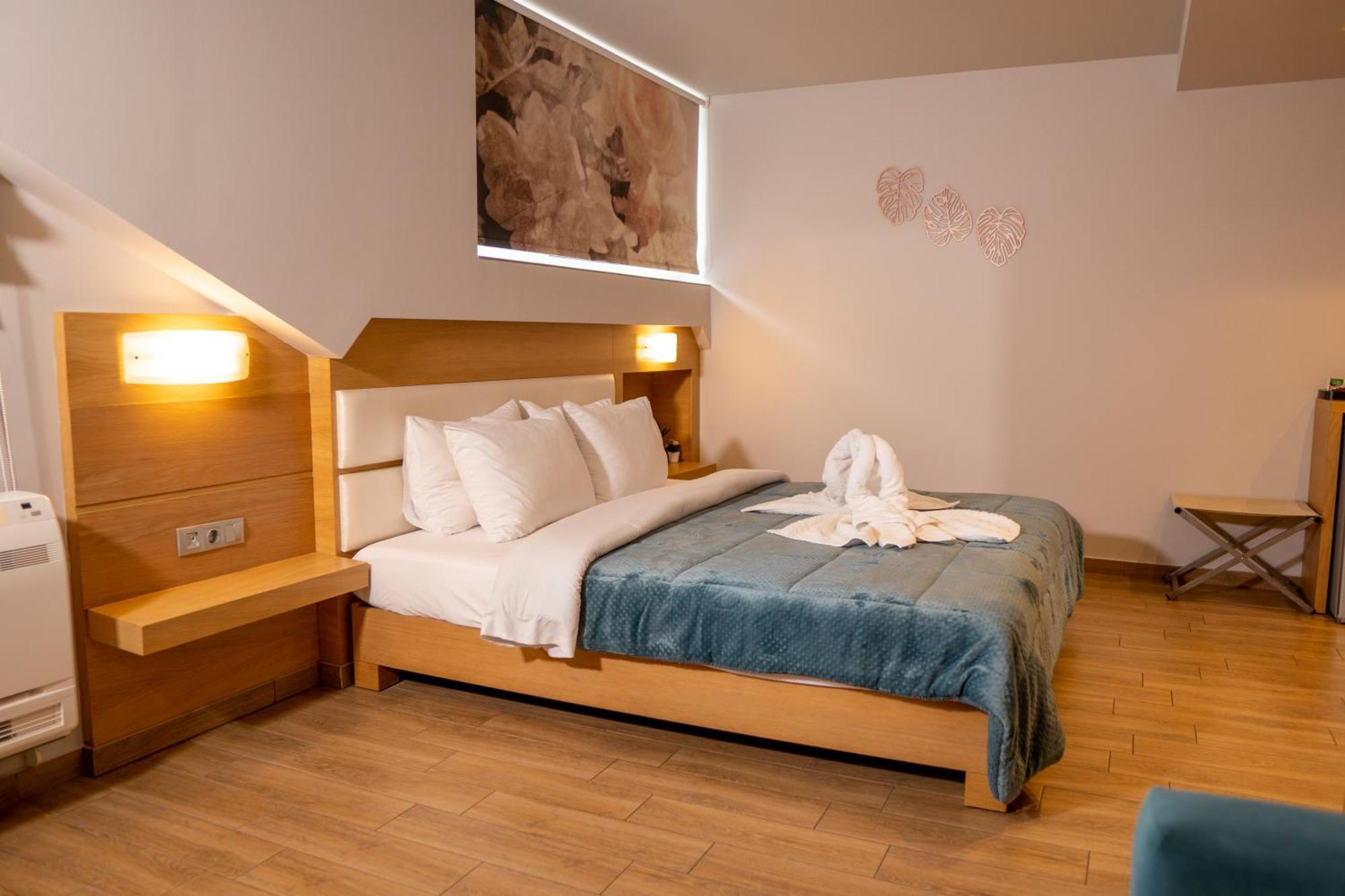 Hotel Epavlis Eleftheriadi Paralía Eksteriør billede