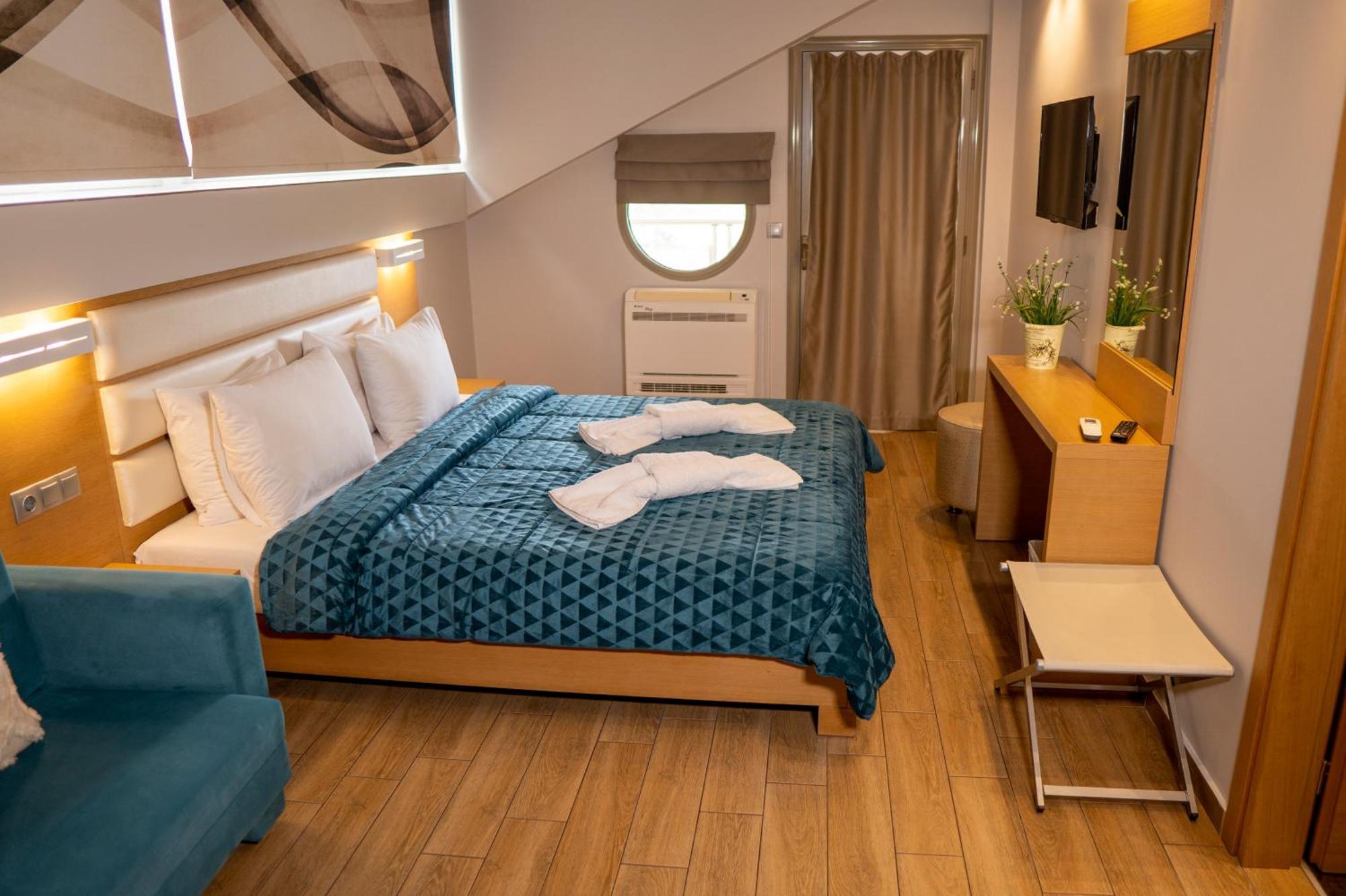 Hotel Epavlis Eleftheriadi Paralía Eksteriør billede