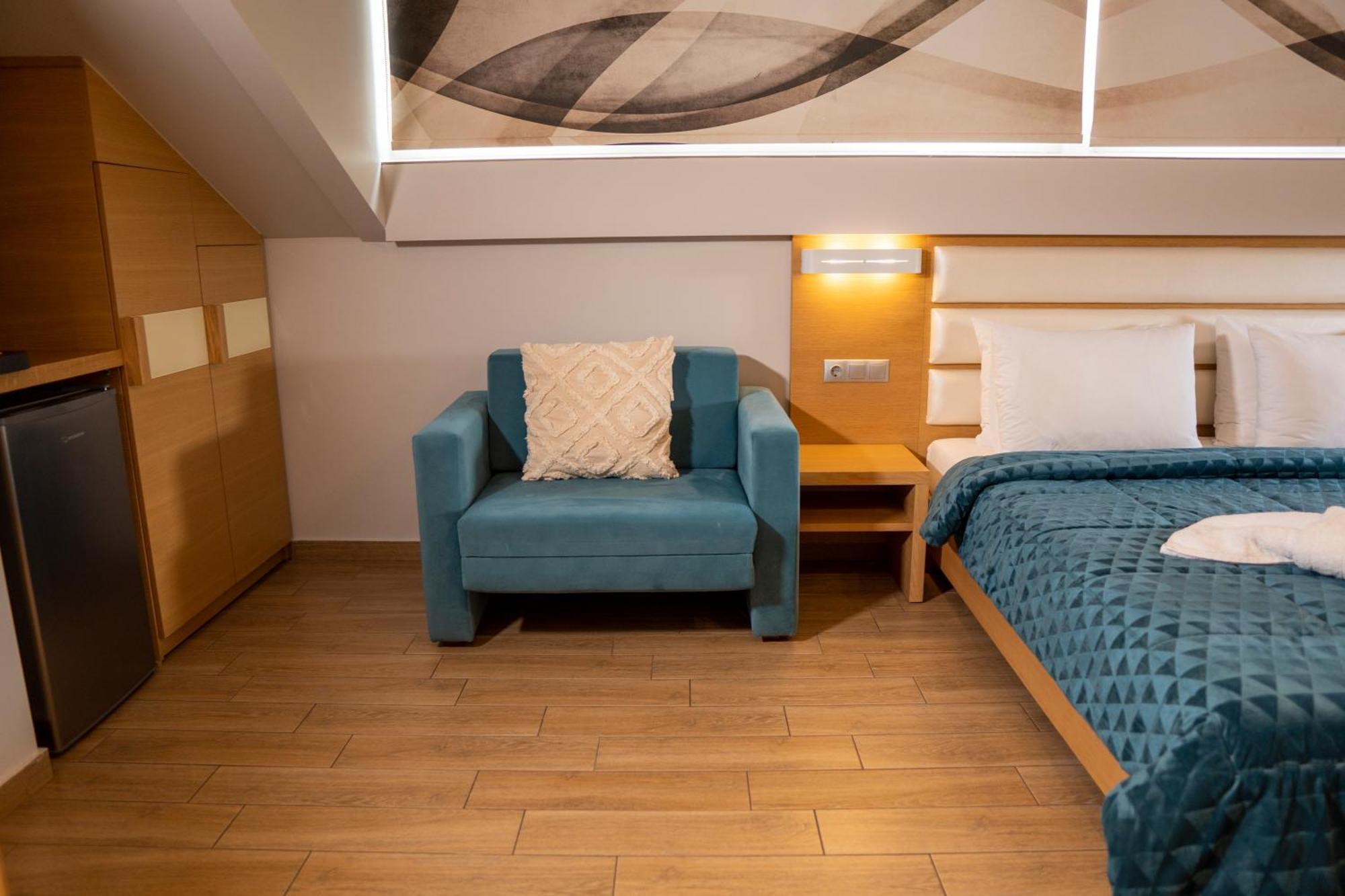 Hotel Epavlis Eleftheriadi Paralía Eksteriør billede