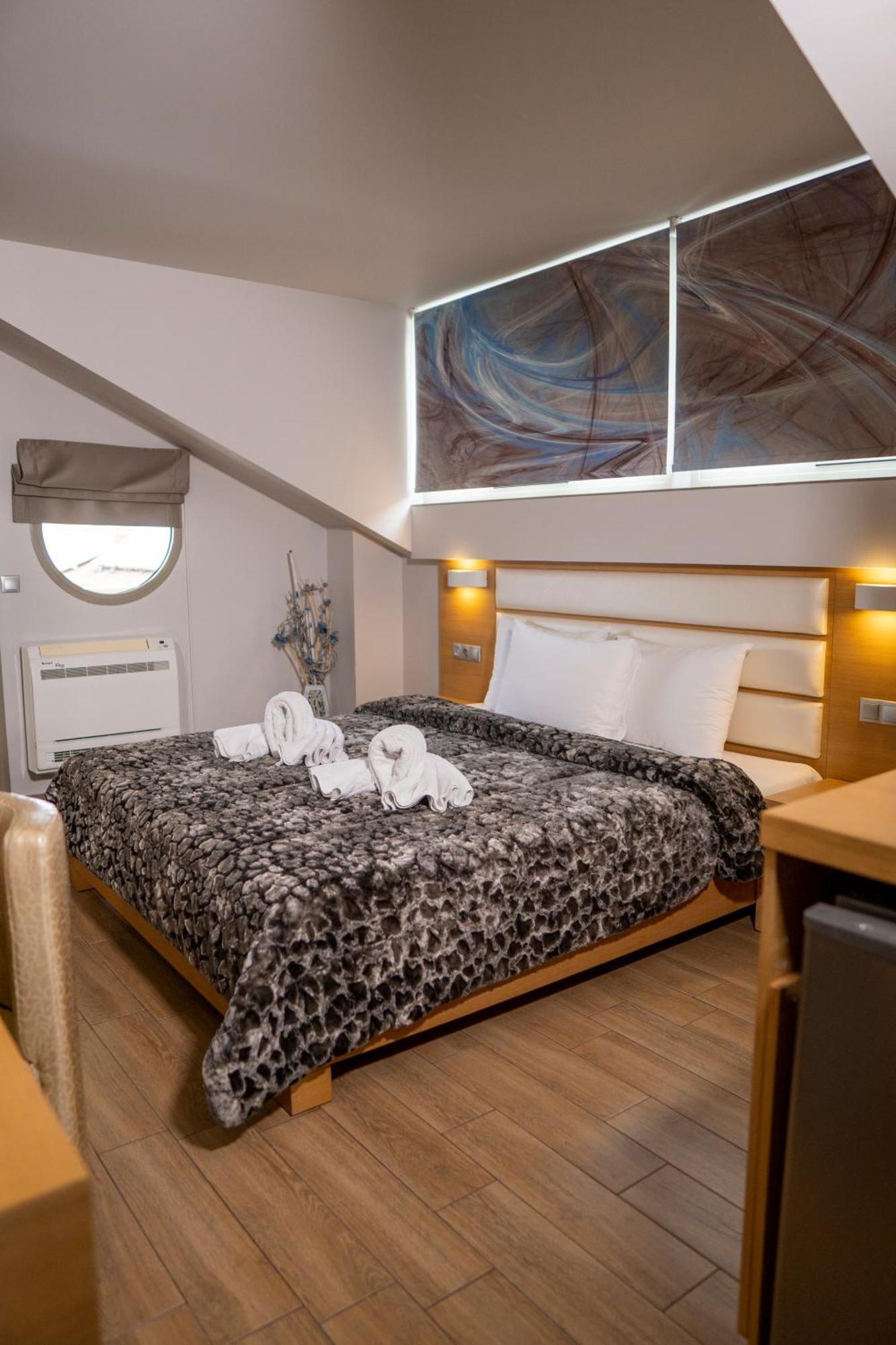 Hotel Epavlis Eleftheriadi Paralía Eksteriør billede