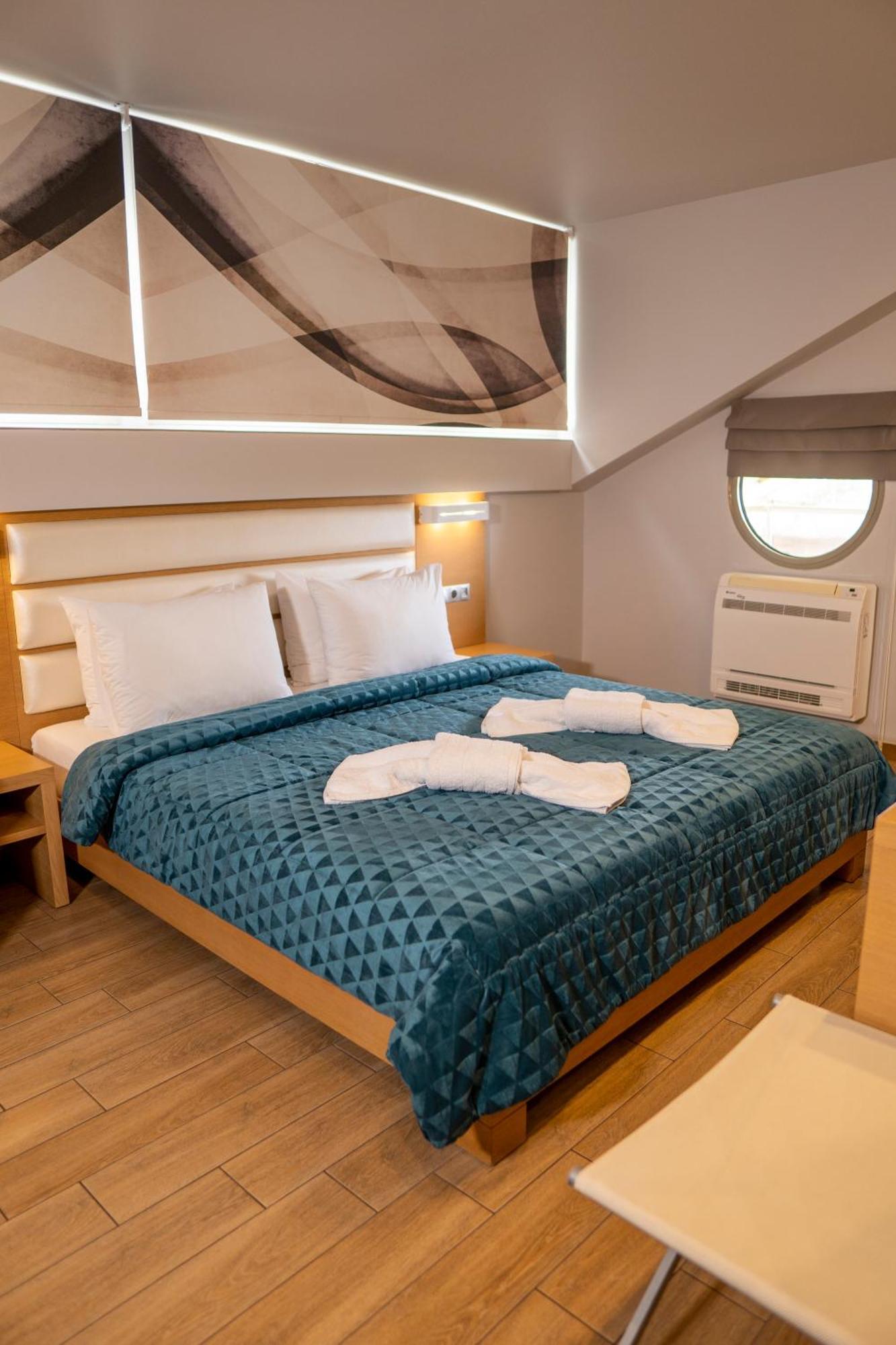 Hotel Epavlis Eleftheriadi Paralía Eksteriør billede