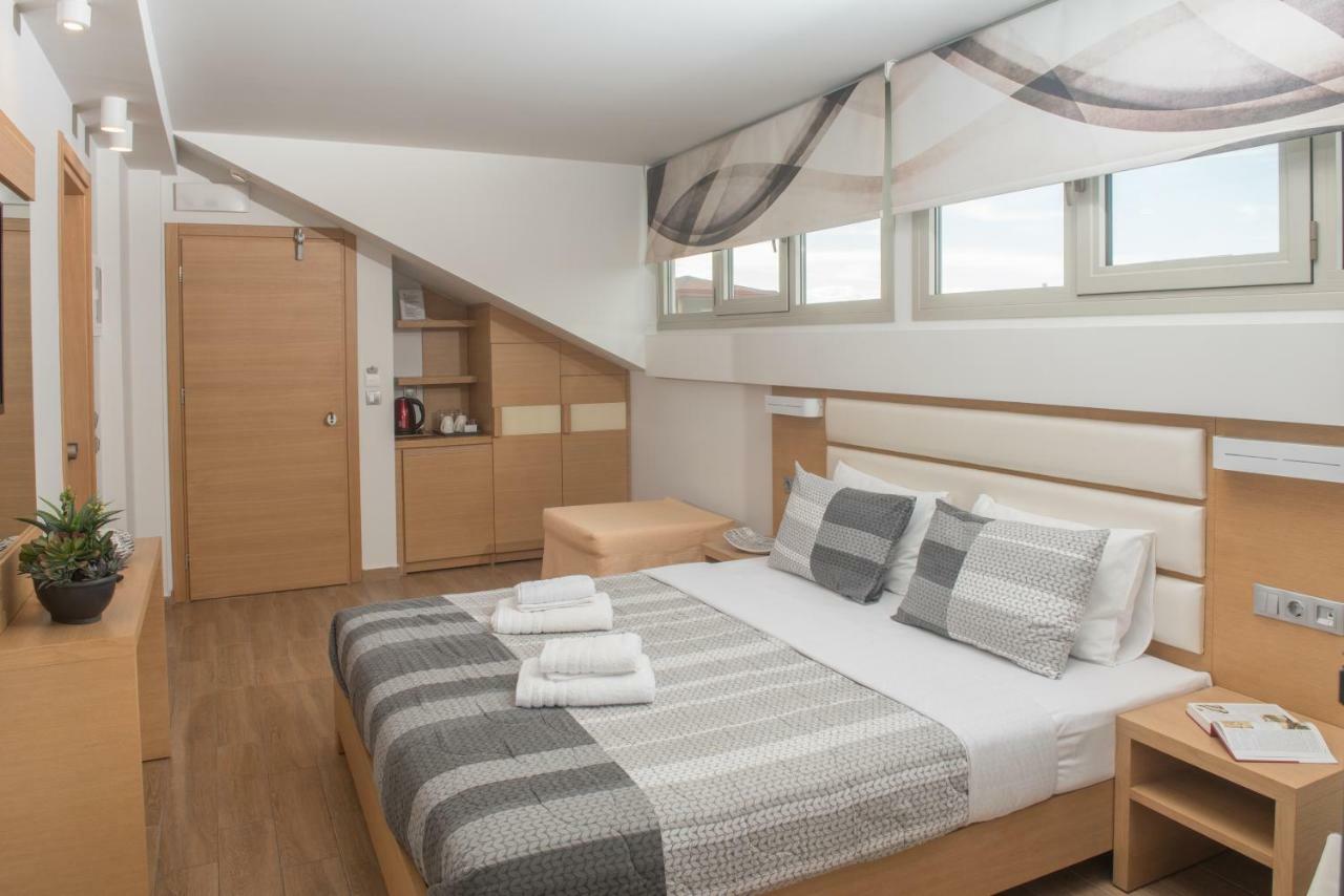 Hotel Epavlis Eleftheriadi Paralía Eksteriør billede